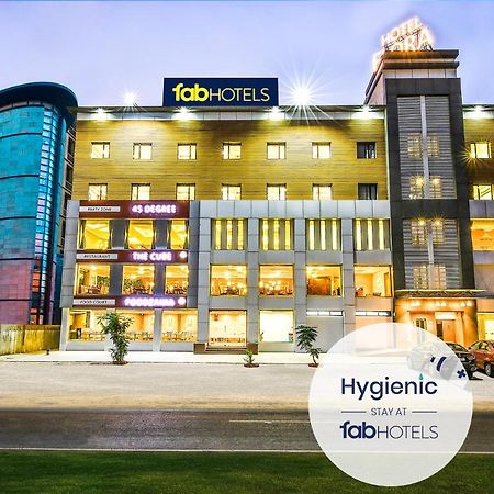 Hotel Flora Ahmedabad Exterior foto