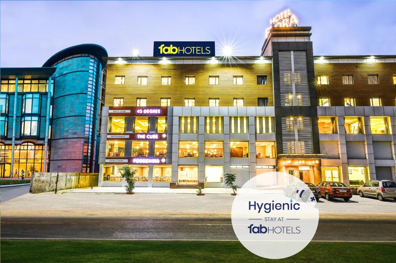 Hotel Flora Ahmedabad Exterior foto