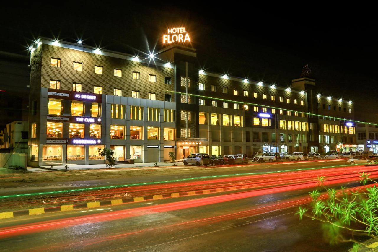 Hotel Flora Ahmedabad Exterior foto