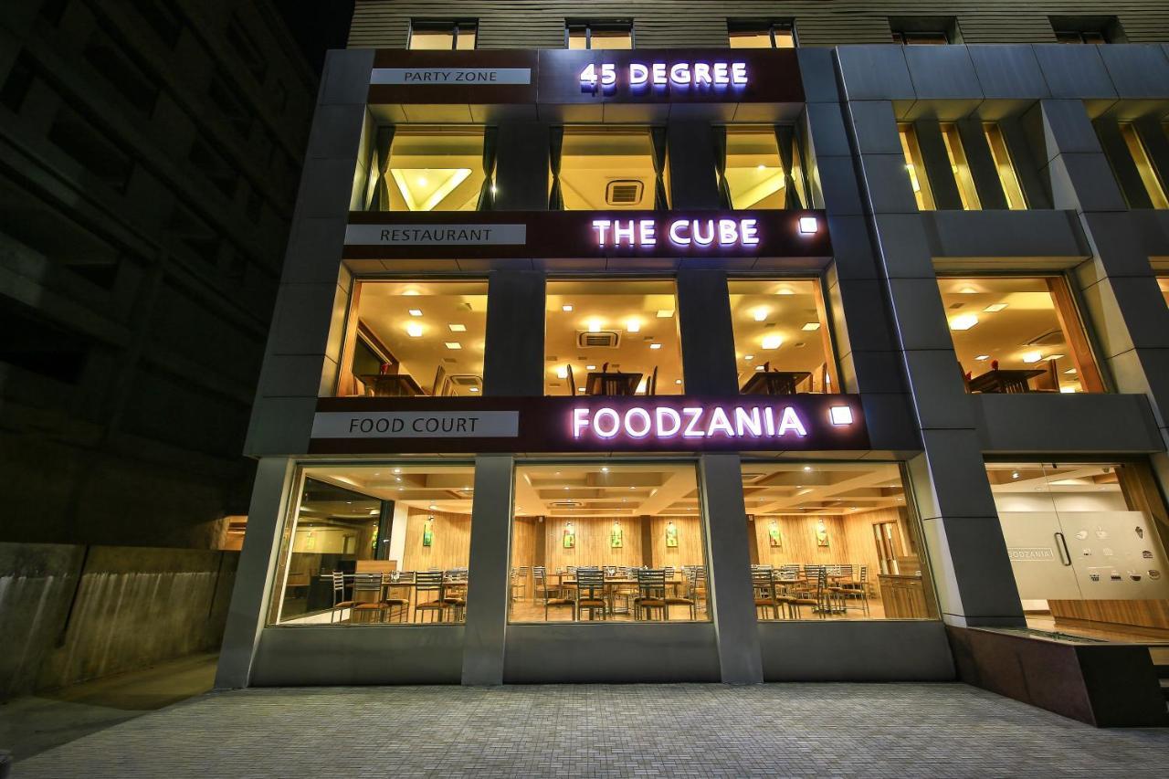 Hotel Flora Ahmedabad Exterior foto